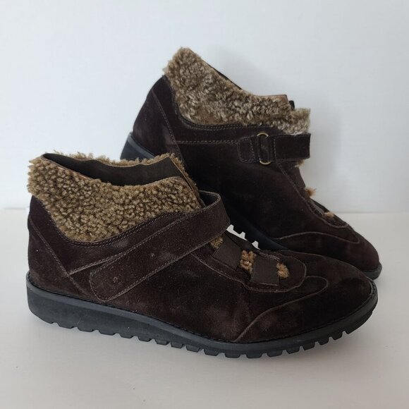 Stuart Weitzman Suede Shearling Trim Ankle Booties Brown Size 6.5 - Picture 1 of 12